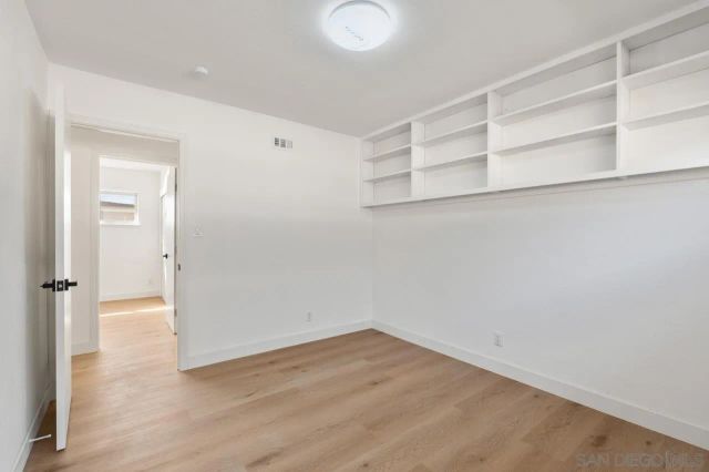 8868 Gowdy Ave, San Diego, CA 92123