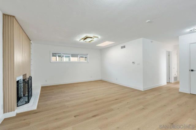 8868 Gowdy Ave, San Diego, CA 92123