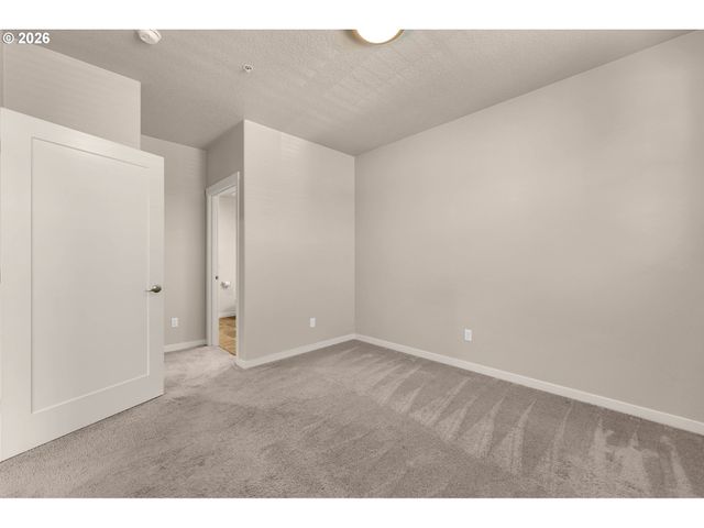 17126 Sw Snowdale St 303, Beaverton, OR 97007