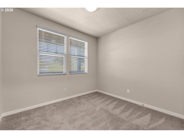 17126 Sw Snowdale St 303, Beaverton, OR 97007