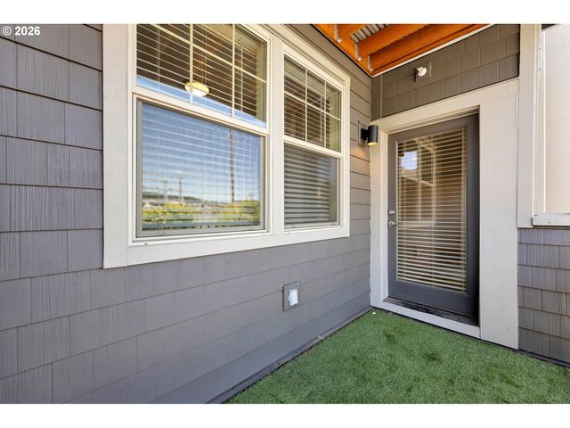 17126 Sw Snowdale St 303, Beaverton, OR 97007