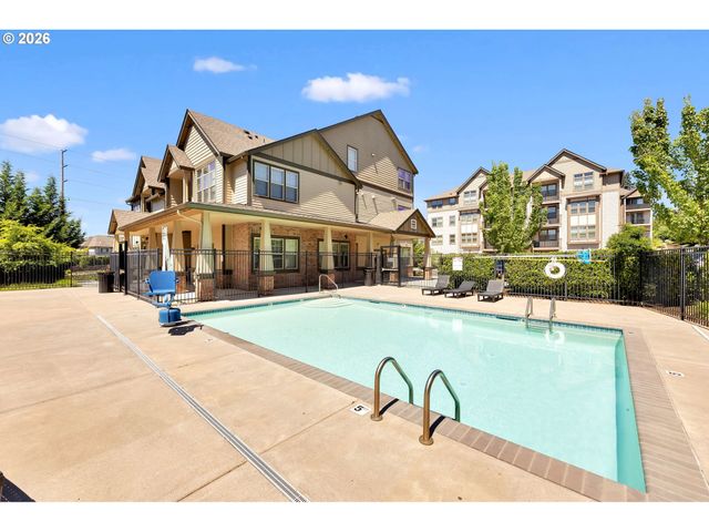 17126 Sw Snowdale St 303, Beaverton, OR 97007