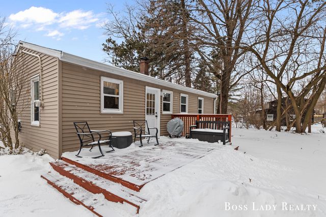 15422 Coleman Avenue, Grand Haven, MI 49417