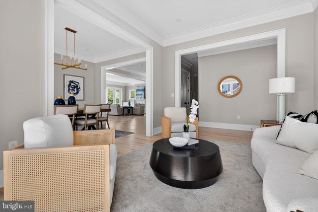 5326 MCKINLEY ST, Bethesda, MD 20814