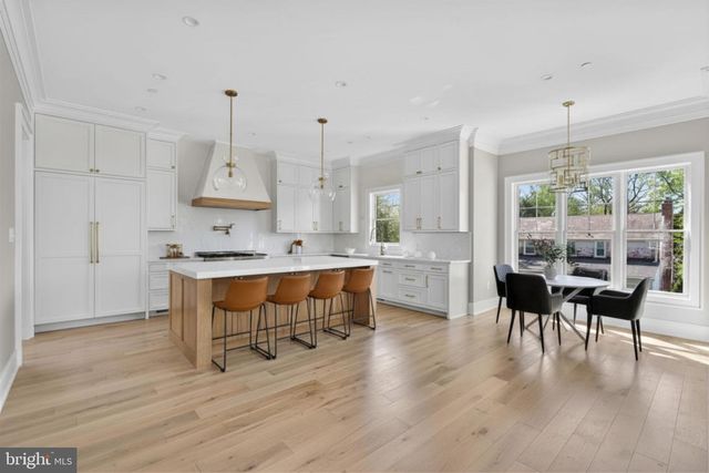 5326 MCKINLEY ST, Bethesda, MD 20814