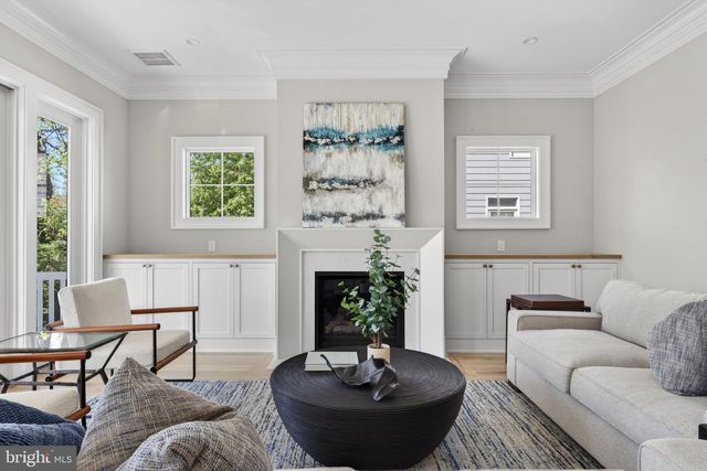 5326 MCKINLEY ST, Bethesda, MD 20814