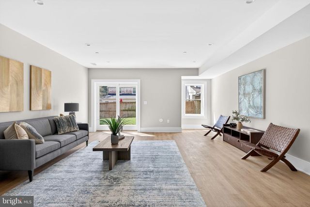 5326 MCKINLEY ST, Bethesda, MD 20814