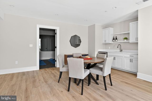 5326 MCKINLEY ST, Bethesda, MD 20814