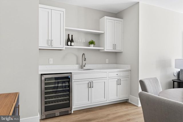 5326 MCKINLEY ST, Bethesda, MD 20814