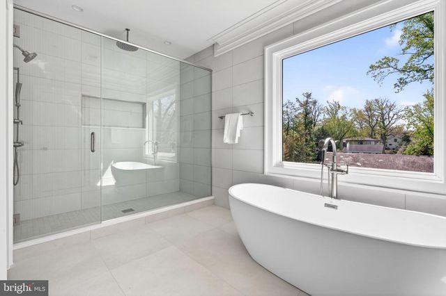 5326 MCKINLEY ST, Bethesda, MD 20814