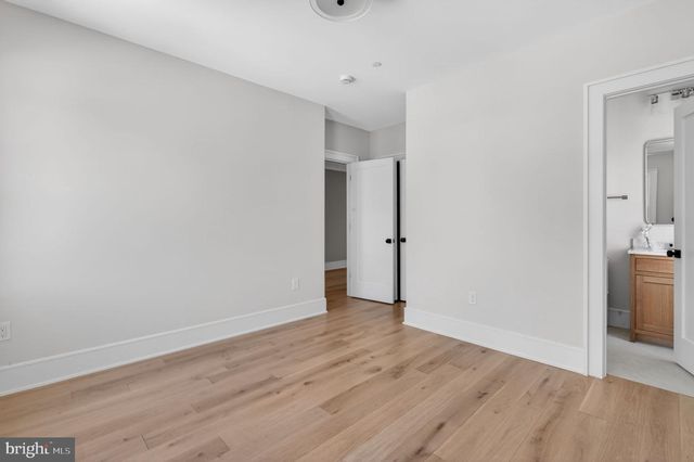 5326 MCKINLEY ST, Bethesda, MD 20814