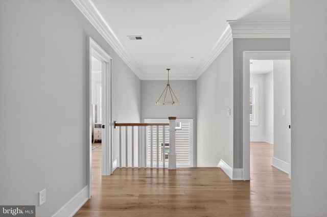 5326 MCKINLEY ST, Bethesda, MD 20814