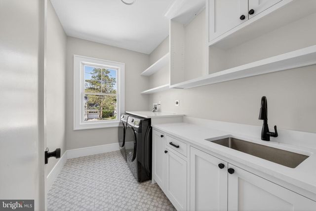 5326 MCKINLEY ST, Bethesda, MD 20814