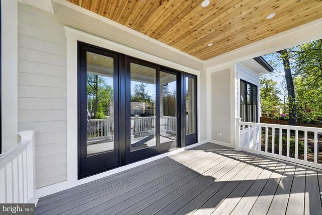5326 MCKINLEY ST, Bethesda, MD 20814