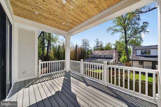 5326 MCKINLEY ST, Bethesda, MD 20814