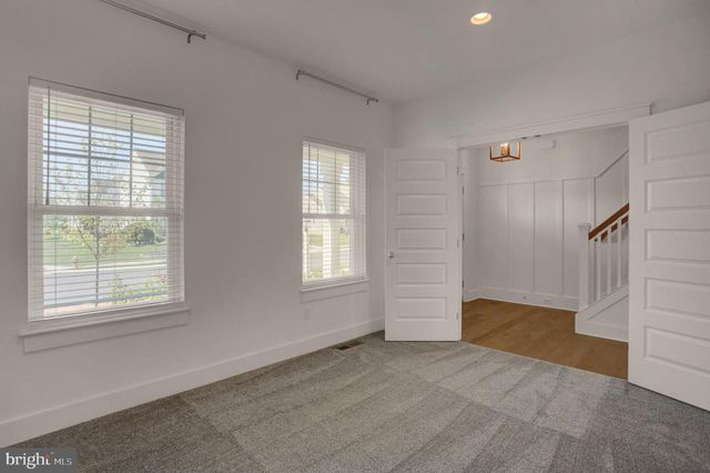 14 DANBURY DR, Mechanicsburg, PA 17050