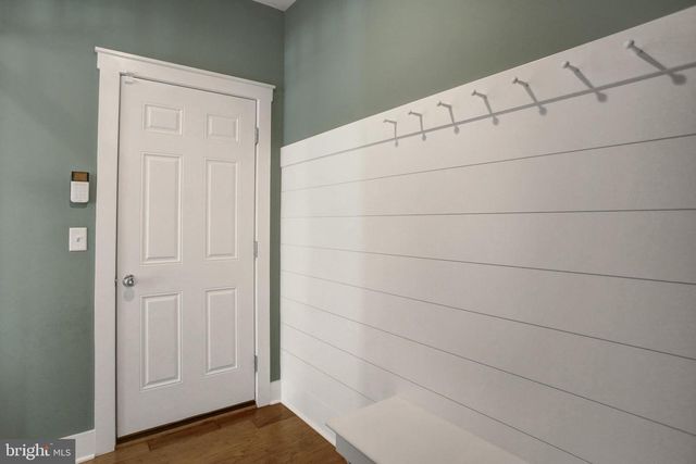 14 DANBURY DR, Mechanicsburg, PA 17050