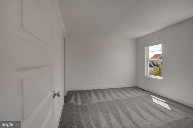 14 DANBURY DR, Mechanicsburg, PA 17050