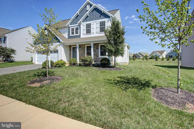14 DANBURY DR, Mechanicsburg, PA 17050