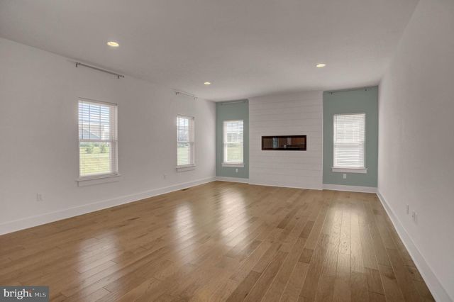 14 DANBURY DR, Mechanicsburg, PA 17050