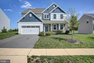 14 DANBURY DR, Mechanicsburg, PA 17050