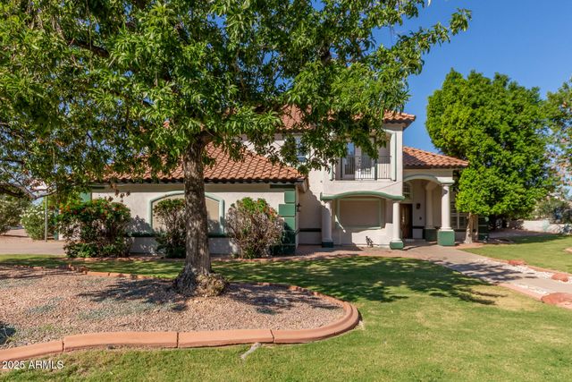 2438 N FOREST Circle, Mesa, AZ 85203