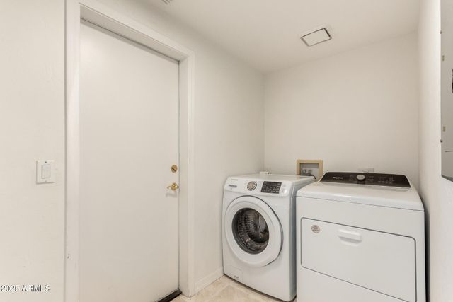 2438 N FOREST Circle, Mesa, AZ 85203