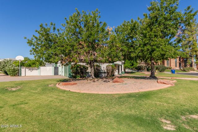 2438 N FOREST Circle, Mesa, AZ 85203