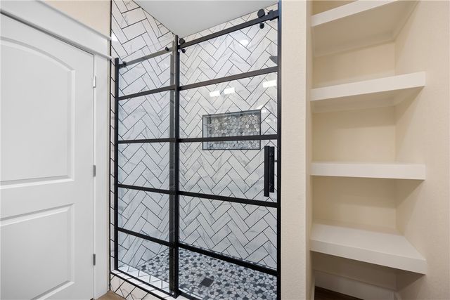 139 Harbor Circle, Russellville, AR 72802