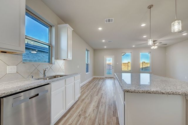 3113 Hawkview Drive, Cleburne, TX 76031