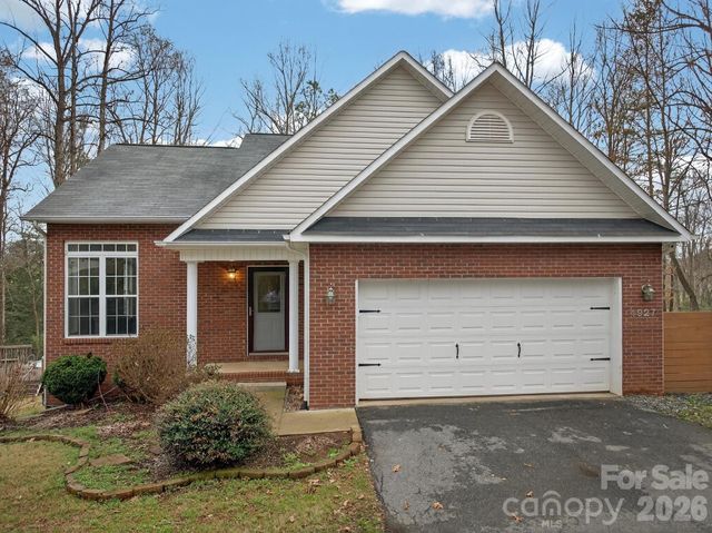 4927 Gateway Drive, Claremont, NC 28610