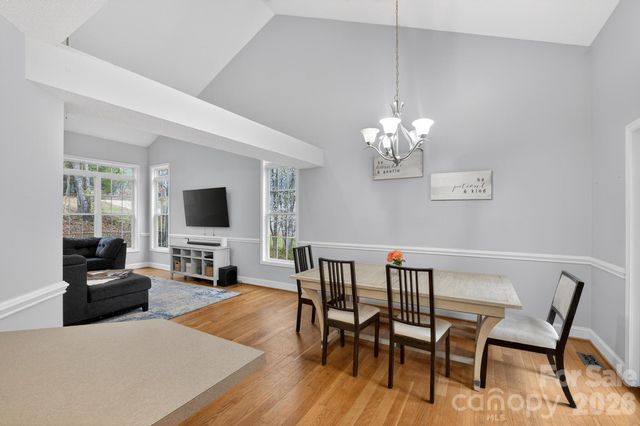 4927 Gateway Drive, Claremont, NC 28610