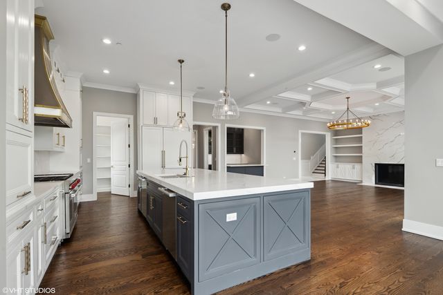 3282 Doriann Court, Northbrook, IL 60062