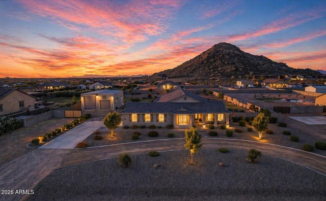 1648 W GAIL Road, Queen Creek, AZ 85142