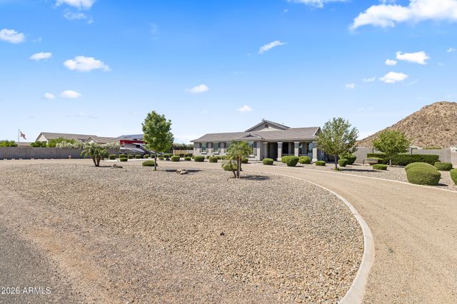 1648 W GAIL Road, Queen Creek, AZ 85142