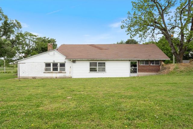 113 E Holt Road, Lincoln, AR 72744