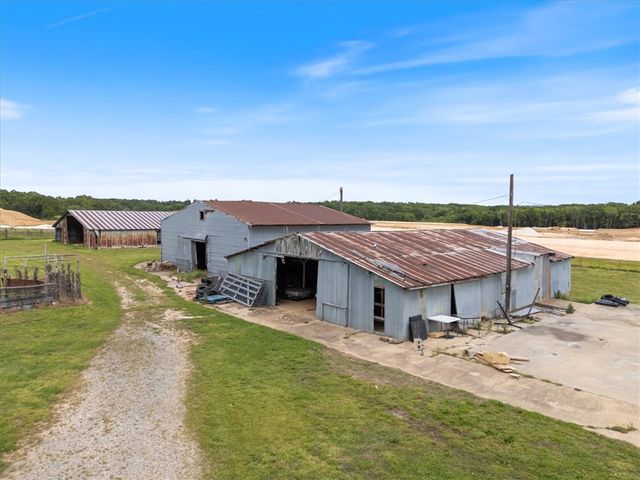 113 E Holt Road, Lincoln, AR 72744