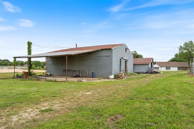 113 E Holt Road, Lincoln, AR 72744