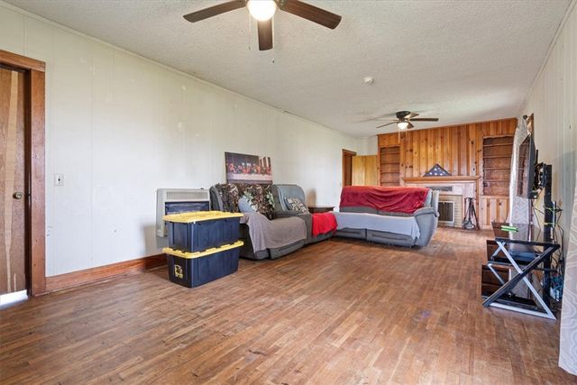 113 E Holt Road, Lincoln, AR 72744