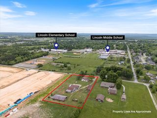 113 E Holt Road, Lincoln, AR 72744