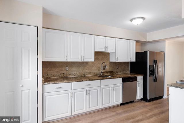 6117 MARTINS LANDING CT, Burke, VA 22015