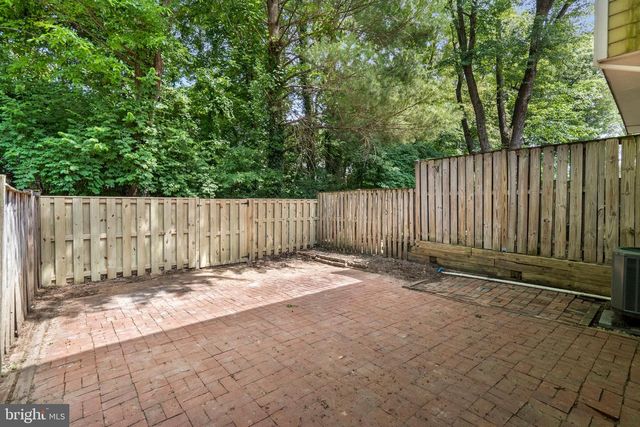 6117 MARTINS LANDING CT, Burke, VA 22015