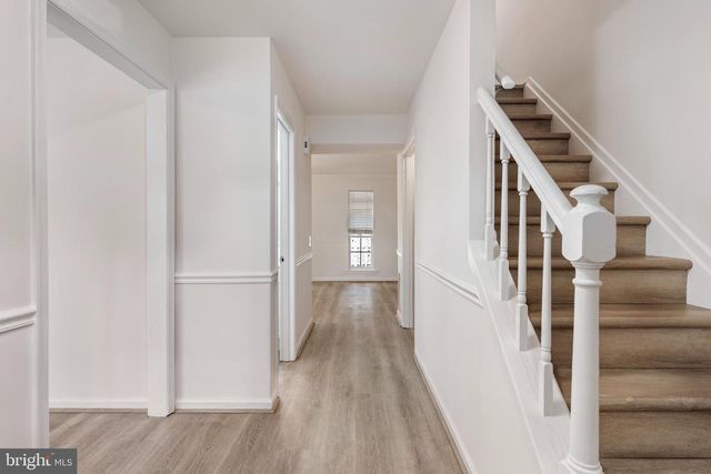 6117 MARTINS LANDING CT, Burke, VA 22015