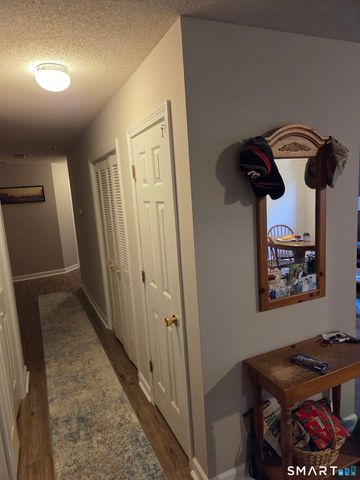 42 South Cherry Street 238, Wallingford, CT 06492