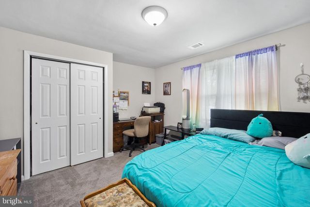 1363 GLEN ECHO DR, Huntingdon Valley, PA 19006