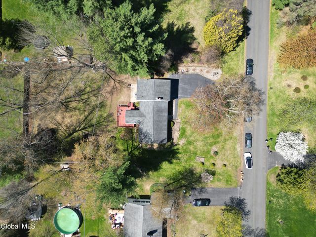 141 Birchwood Drive, Guilderland, NY 12303