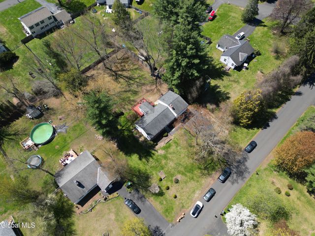 141 Birchwood Drive, Guilderland, NY 12303