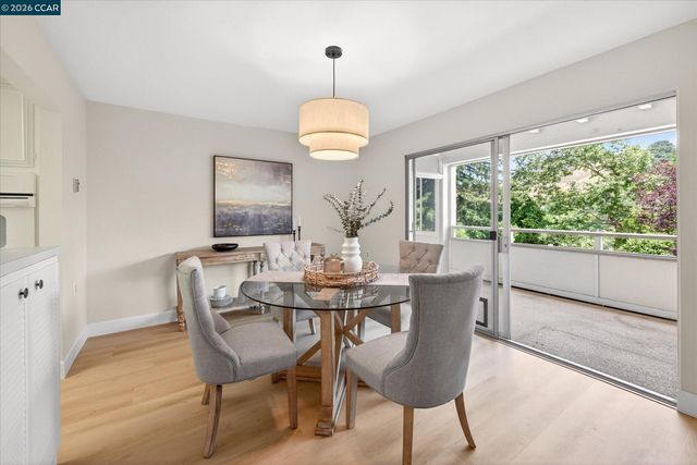 3410 Tice Creek Dr 2, Walnut Creek, CA 94595
