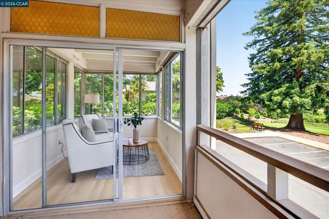 3410 Tice Creek Dr 2, Walnut Creek, CA 94595