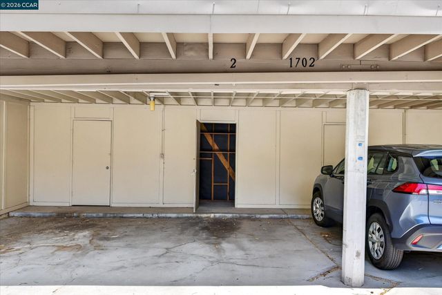 3410 Tice Creek Dr 2, Walnut Creek, CA 94595